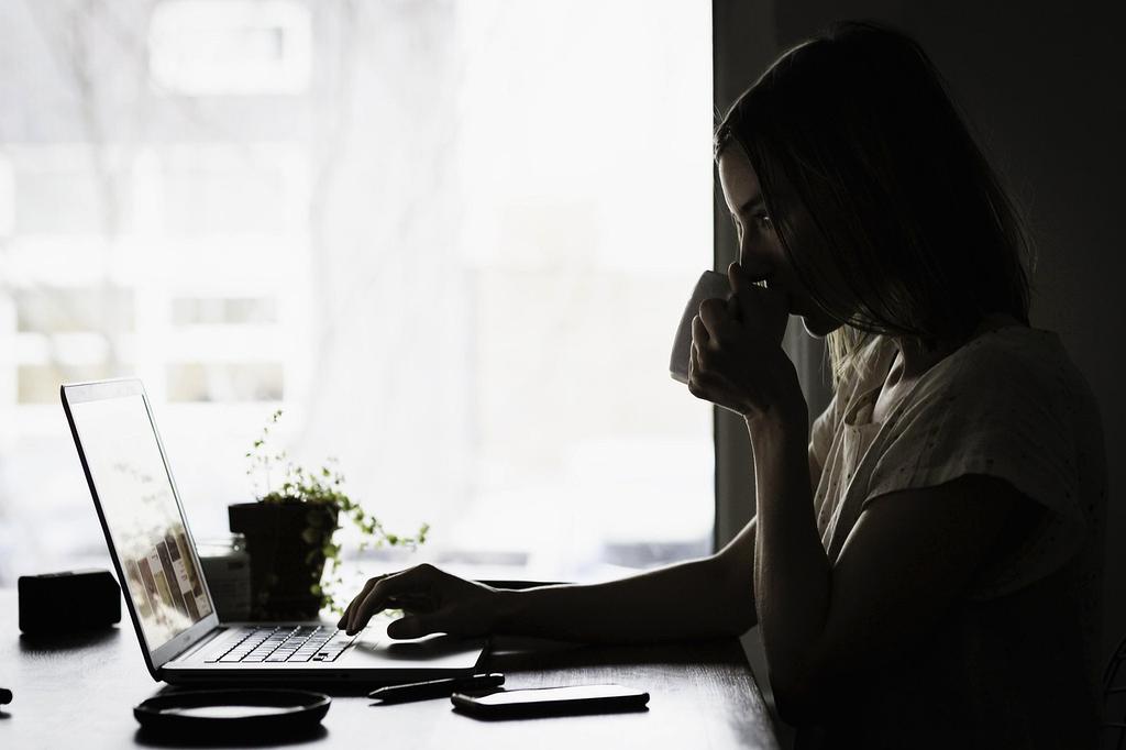 Digital wellness and technology balance training program